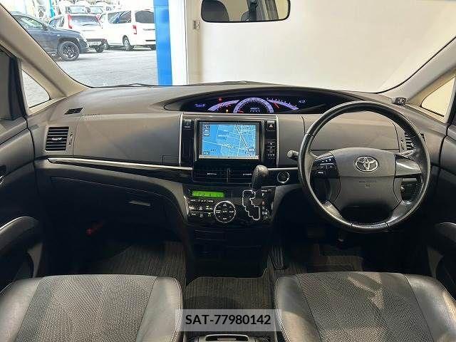 Toyota ESTIMA 2013-06 341368-1