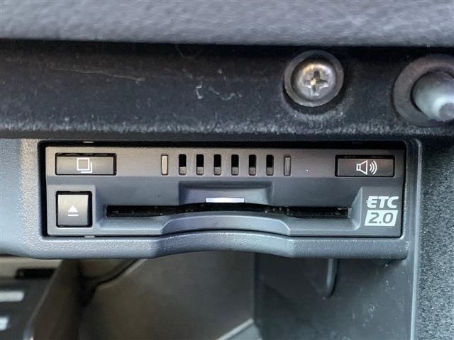 Lexus IS 2022-05 28525-22