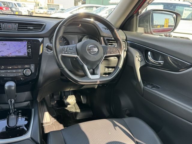 Nissan X-TRAIL 2019-04 20895-11