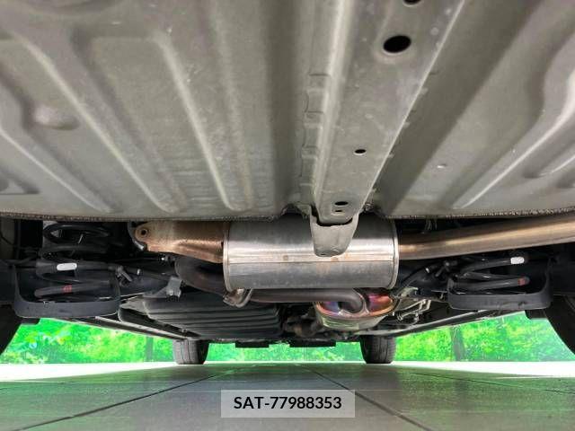 Toyota VOXY 2019-03 394980-19