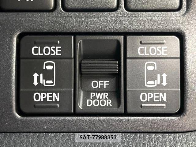 Toyota VOXY 2019-03 394980-6