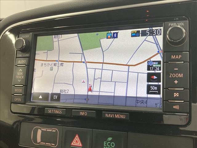 Mitsubishi OUTLANDER PHEV 2013-02 22713-3