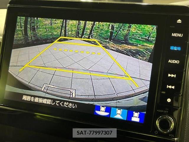 Honda N BOX CUSTOM 2019-06 307474-4