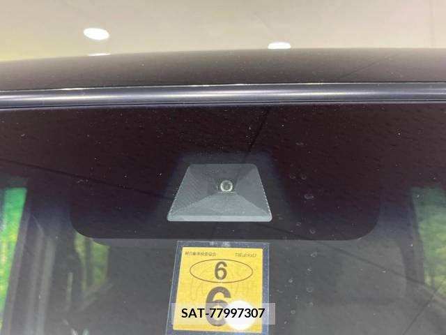 Honda N BOX CUSTOM 2019-06 307474-2