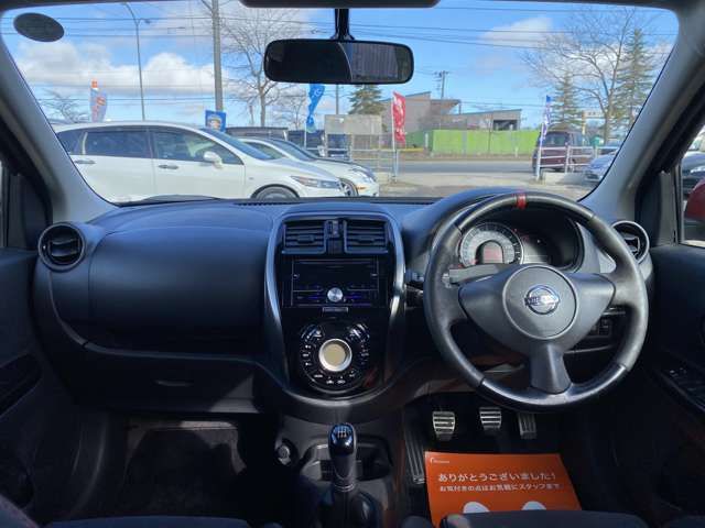Nissan MARCH 2014-03 180839-9