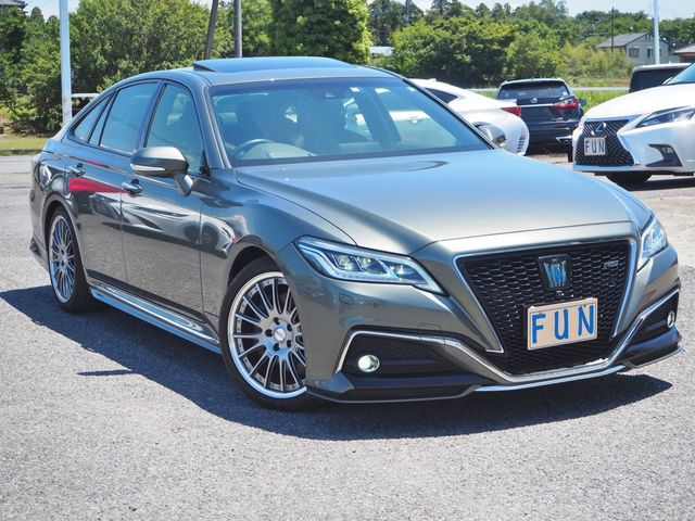 Toyota CROWN SEDAN 2018-07 2964-2