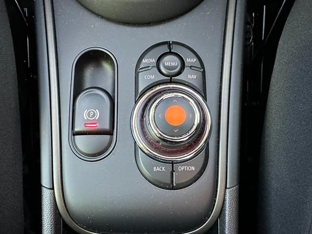 Bmw MINI 2020-09 196478-18