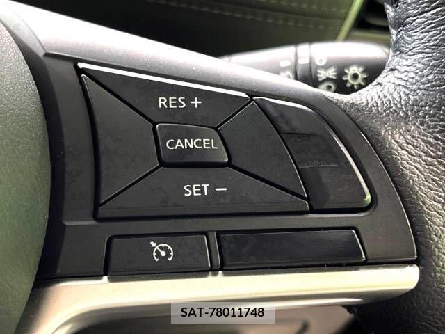 Nissan SERENA 2019-08 223555-7
