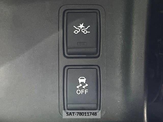Nissan SERENA 2019-08 223555-6