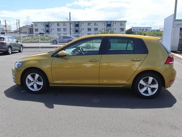 VolksWagen GOLF 2017-09 23478-10