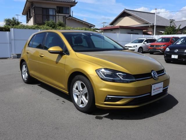 VolksWagen GOLF 2017-09 23478-5