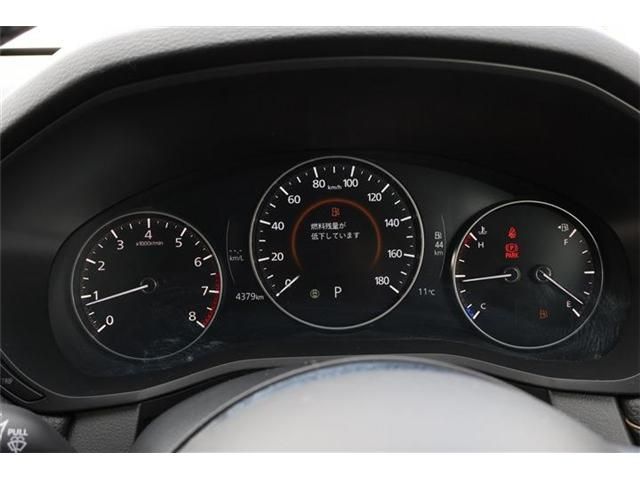 Mazda CX-60 2023-04 183869-7