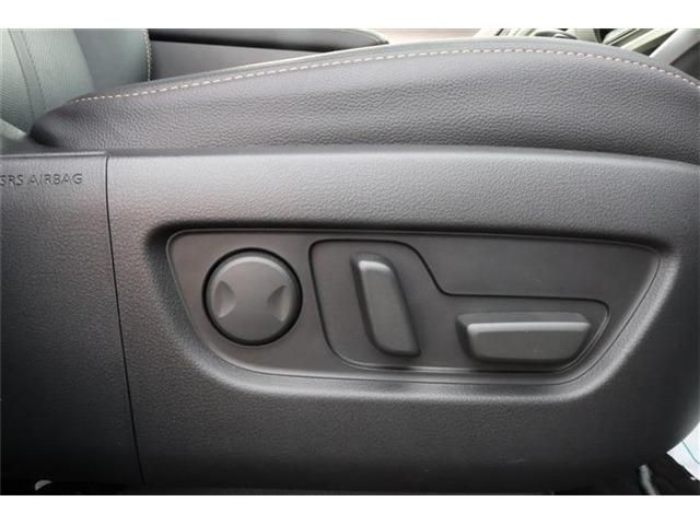 Mazda CX-60 2023-04 183869-23