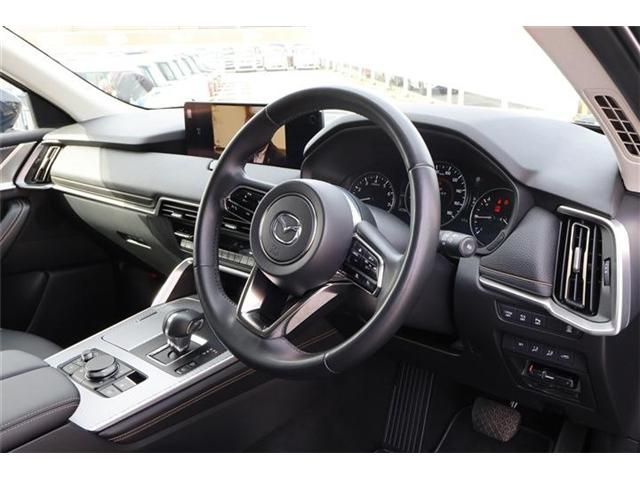 Mazda CX-60 2023-04 183869-6