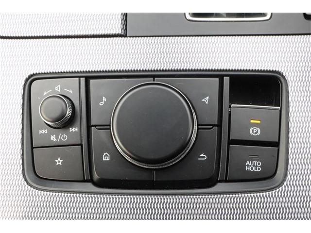 Mazda CX-60 2023-04 183869-11