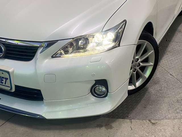 Lexus CT 2011-01 188262-5