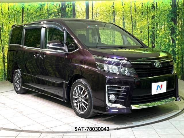 Toyota VOXY 2015-10 370403-16