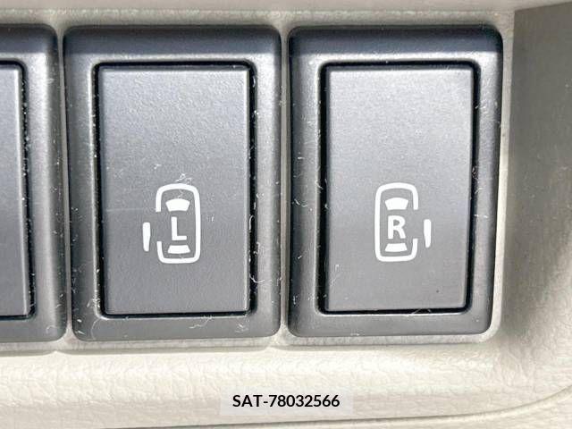 Suzuki EVERY WAGON 2017-01 213659-5