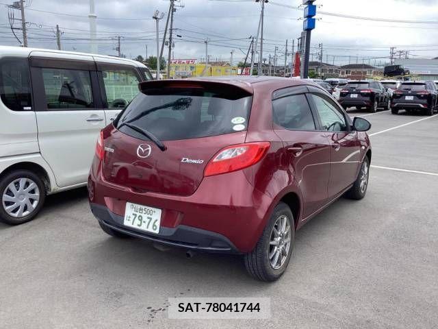 Mazda DEMIO 2012-04 352086-4
