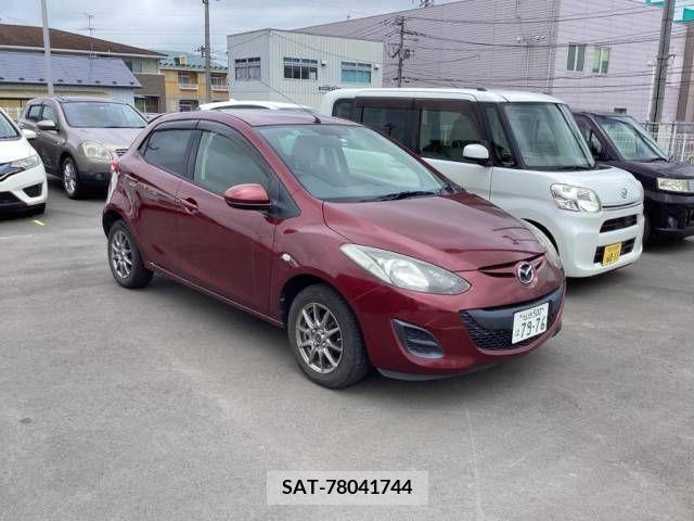 Mazda DEMIO 2012-04 352086-3