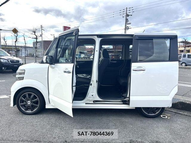 Honda N BOX CUSTOM 2013-11 245884-6