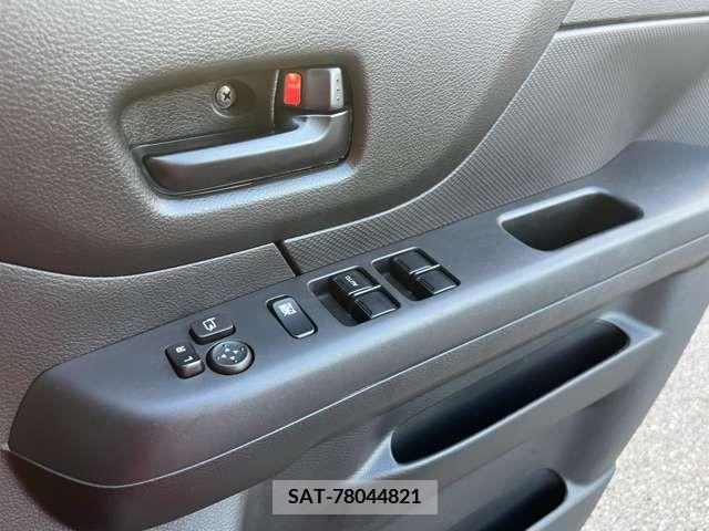 Suzuki SPACIA 2017-06 202813-12