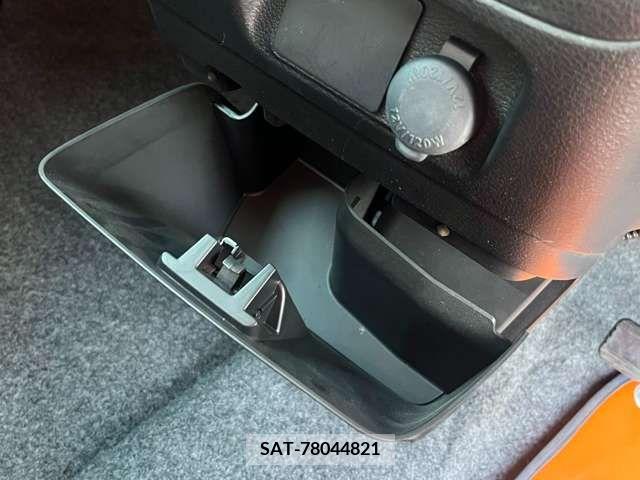 Suzuki SPACIA 2017-06 202813-10
