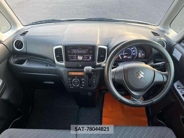 Suzuki SPACIA 2017-06 202813-1