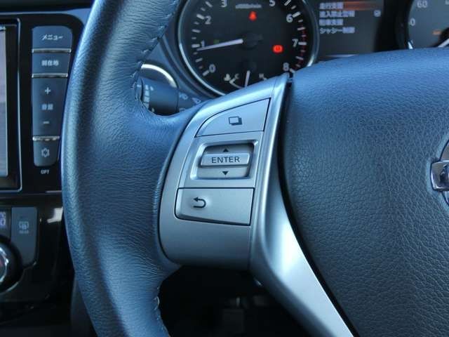 Nissan X-TRAIL 2016-01 28119-15