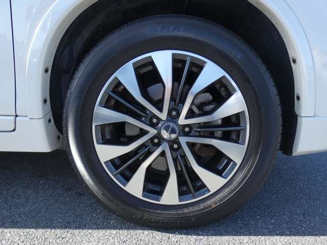 Nissan X-TRAIL 2016-01 28119-7
