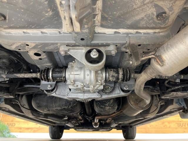 Toyota RAIZE 2023-05 24740-19