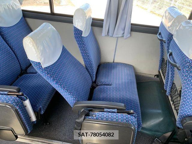 Hino BLUE RIBBON 2004-02 204014-17