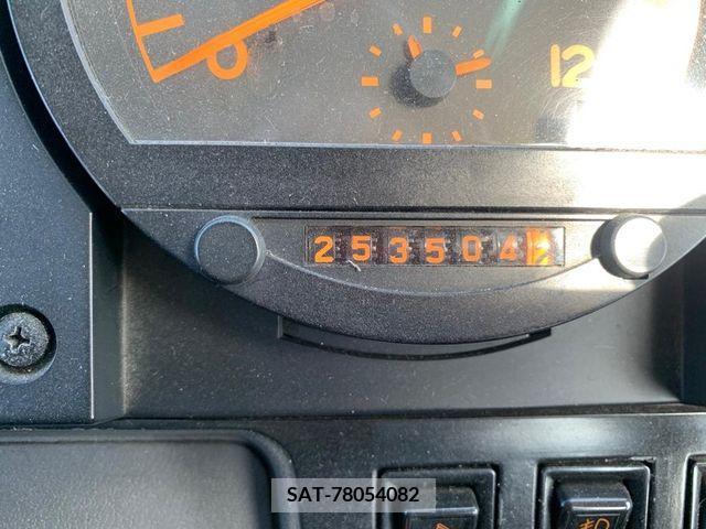 Hino BLUE RIBBON 2004-02 204014-7