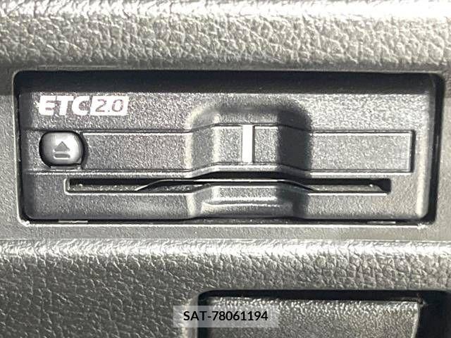 Suzuki HUSTLER 2022-04 373369-4
