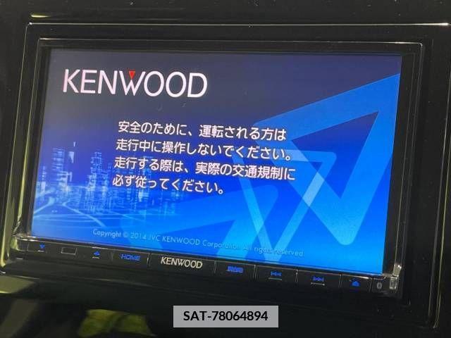 Honda e 2015-11 375028-2