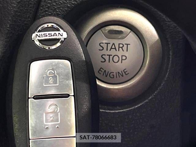 Nissan JUKE 2013-08 320510-7