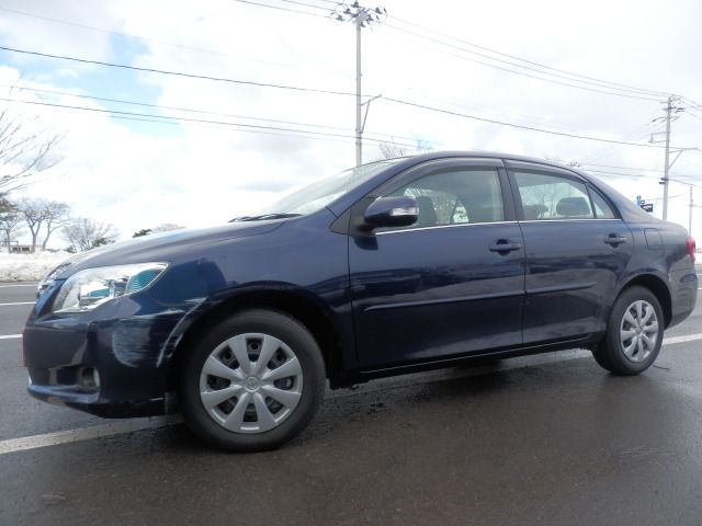 Toyota COROLLA AXIO 2010-09 22081-4