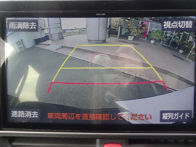 Toyota VOXY HYBRID 2019-07 182756-15