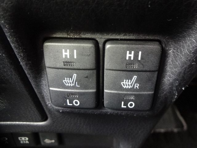 Toyota VOXY HYBRID 2019-07 182756-11