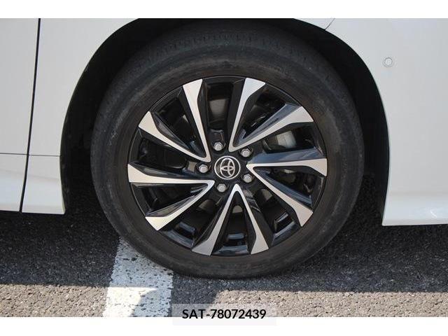 Toyota NOAH 2022-06 365139-13