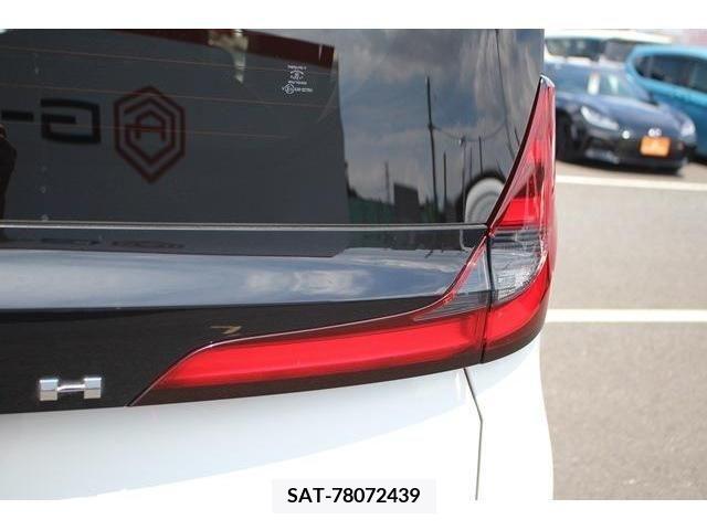 Toyota NOAH 2022-06 365139-12