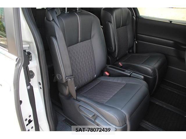 Toyota NOAH 2022-06 365139-16