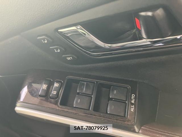 Toyota SAI 2013-12 393825-16