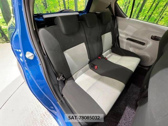 Toyota AQUA 2013-01 377272-7