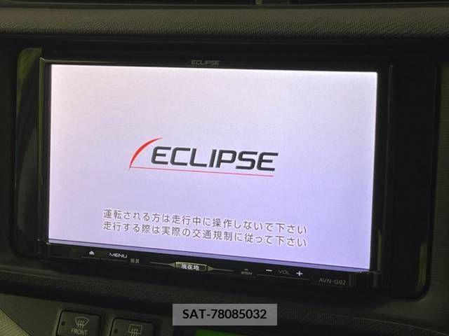 Toyota AQUA 2013-01 377272-2