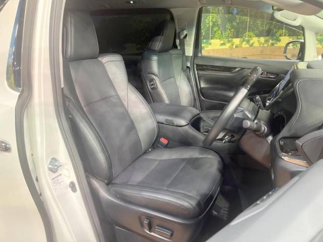 Toyota VELLFIRE 2018-11 26650-8