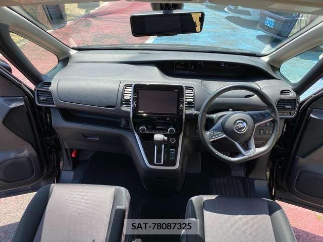 Nissan SERENA 2017-06 200322-9