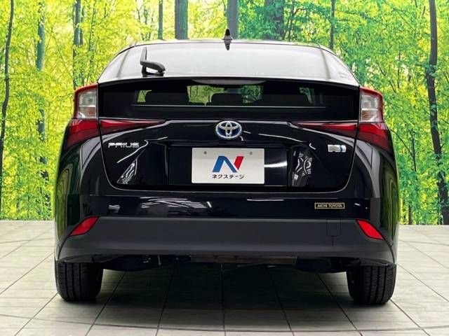 Toyota PRIUS 2019-08 14918-15