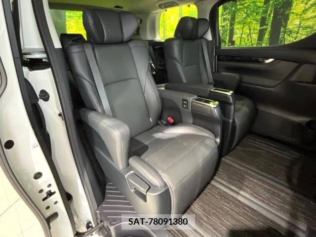 Toyota ALPHARD 2022-11 225072-9