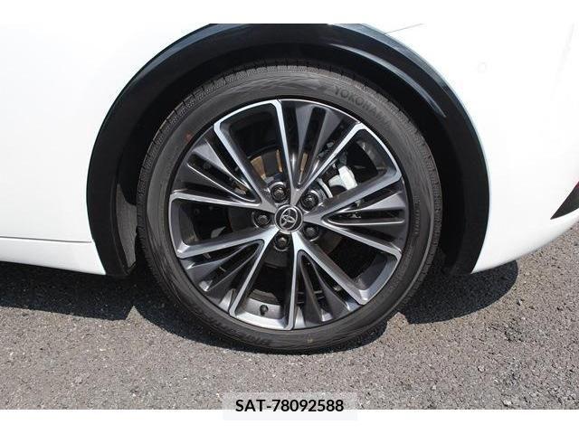Toyota PRIUS 2023-04 366691-11
